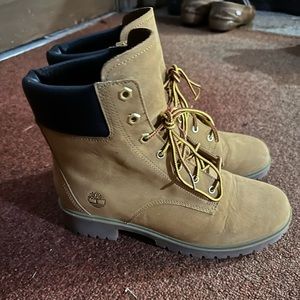 Women’s Timberland 6 inch Boot